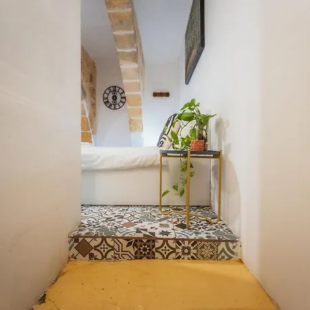 Cosy 1-bedroom In Historical By Sf Homes