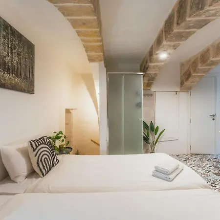 Apartment Cosy 1-bedroom In Historical By Sf Homes Valletta