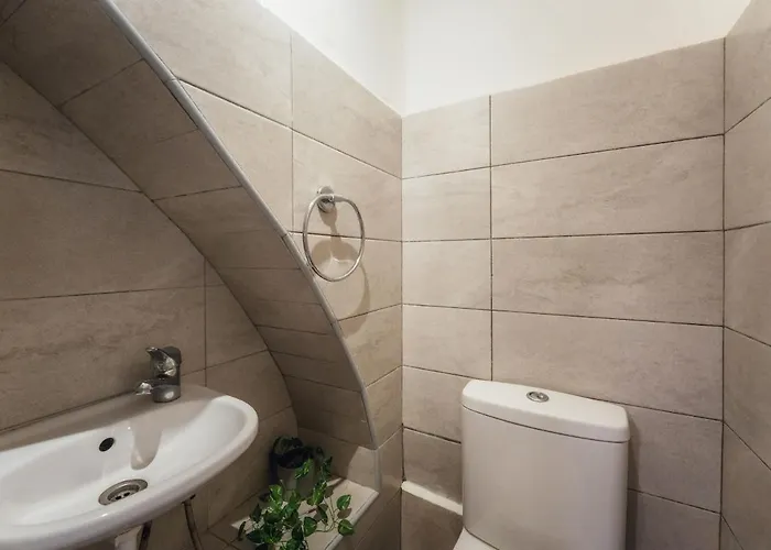 Cosy 1-bedroom In Historical By Sf Homes Apartament *